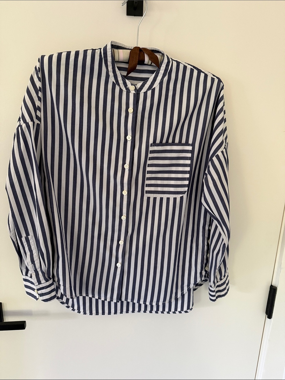 Alex Mill navy & white striped shirt size small